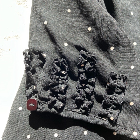 Covington Women’s Sz Med Black w/ white dots blouse - Picture 4 of 7